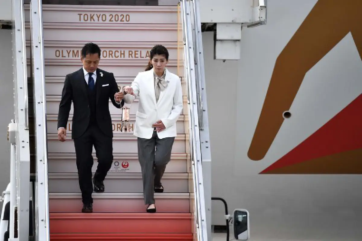 ไฟโอลิมปิกถึงโตเกียว ท่ามกลางความไม่แน่นอนจัดแข่งตามกำหนดหรือไม่