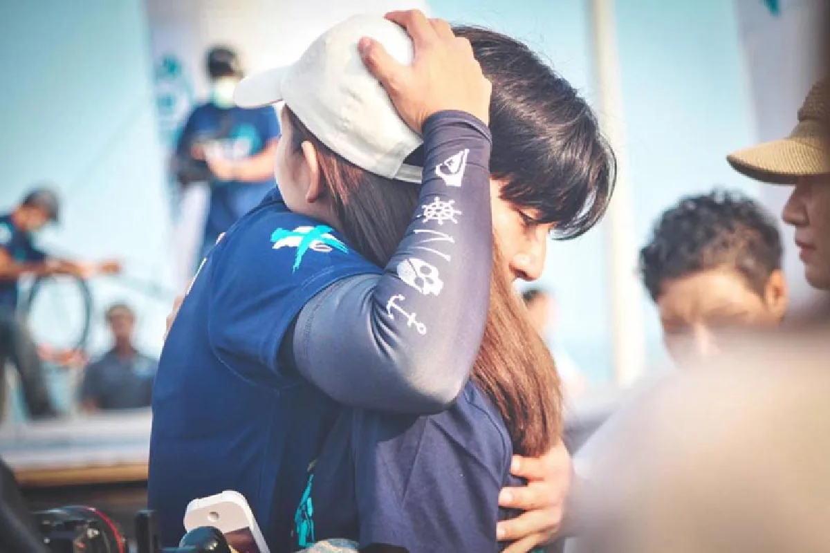 ณิชา โพสต์ถึง โตโน่ ในวันที่ทำภารกิจว่ายน้ำข้ามเกาะ สั้นๆแต่ความหมายซึ้ง