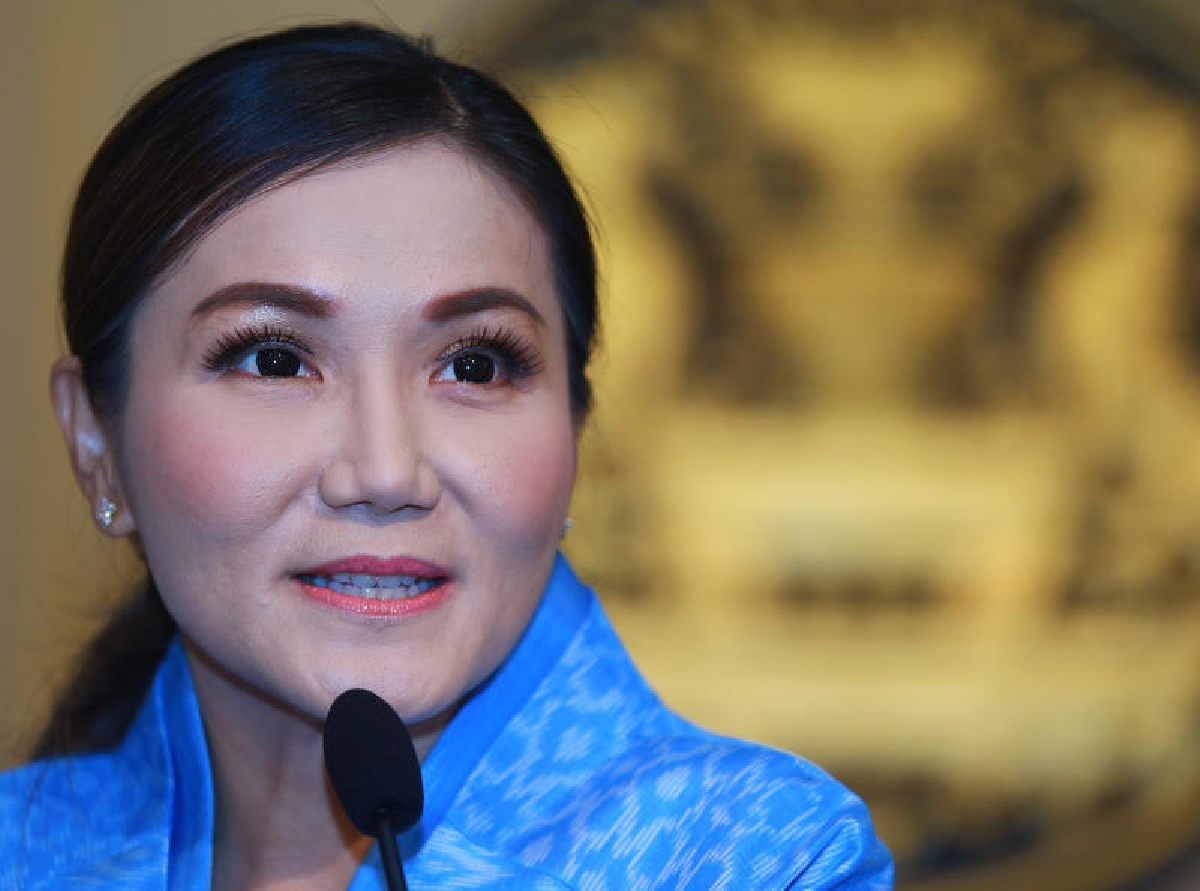 โฆษกรัฐบาลปัดข่าว"ปิดพื้นที่-ปิดห้าง"ย้ำให้ฟังประกาศทางราชการ โฆษกรัฐบาลปัดข่าว"ปิดพื้นที่-ปิดห้าง"ย้ำให้ฟังประกาศทางราชการ