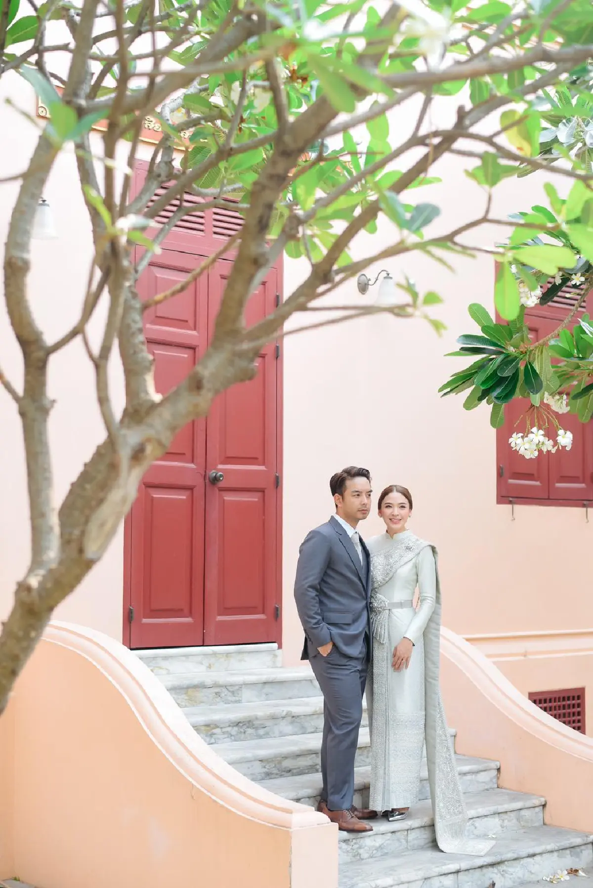 “น้ำหวาน-กวาง" เข้าพิธีสงฆ์รับพรมงคลชีวิตคู่! ตัดใจเลื่อนงานแต่งไม่มีกำหนด