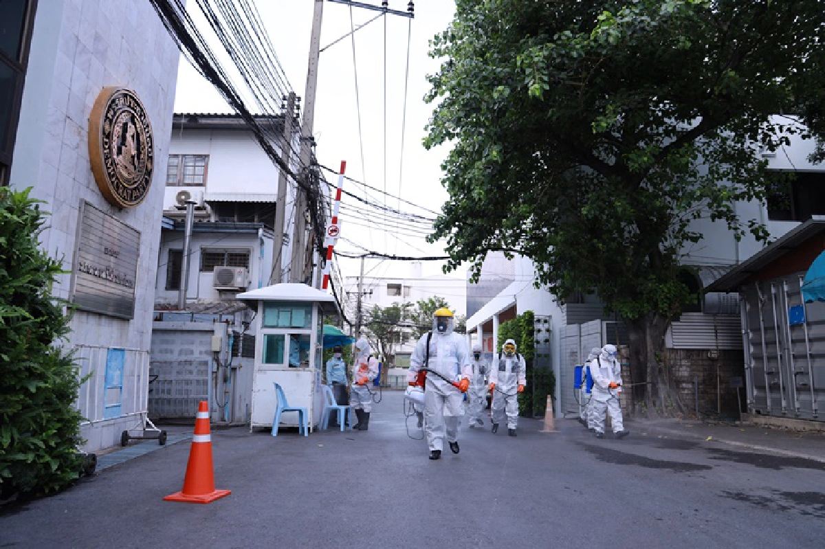 ปชป.บิ๊กคลีนพรรคป้องกันโควิด-19