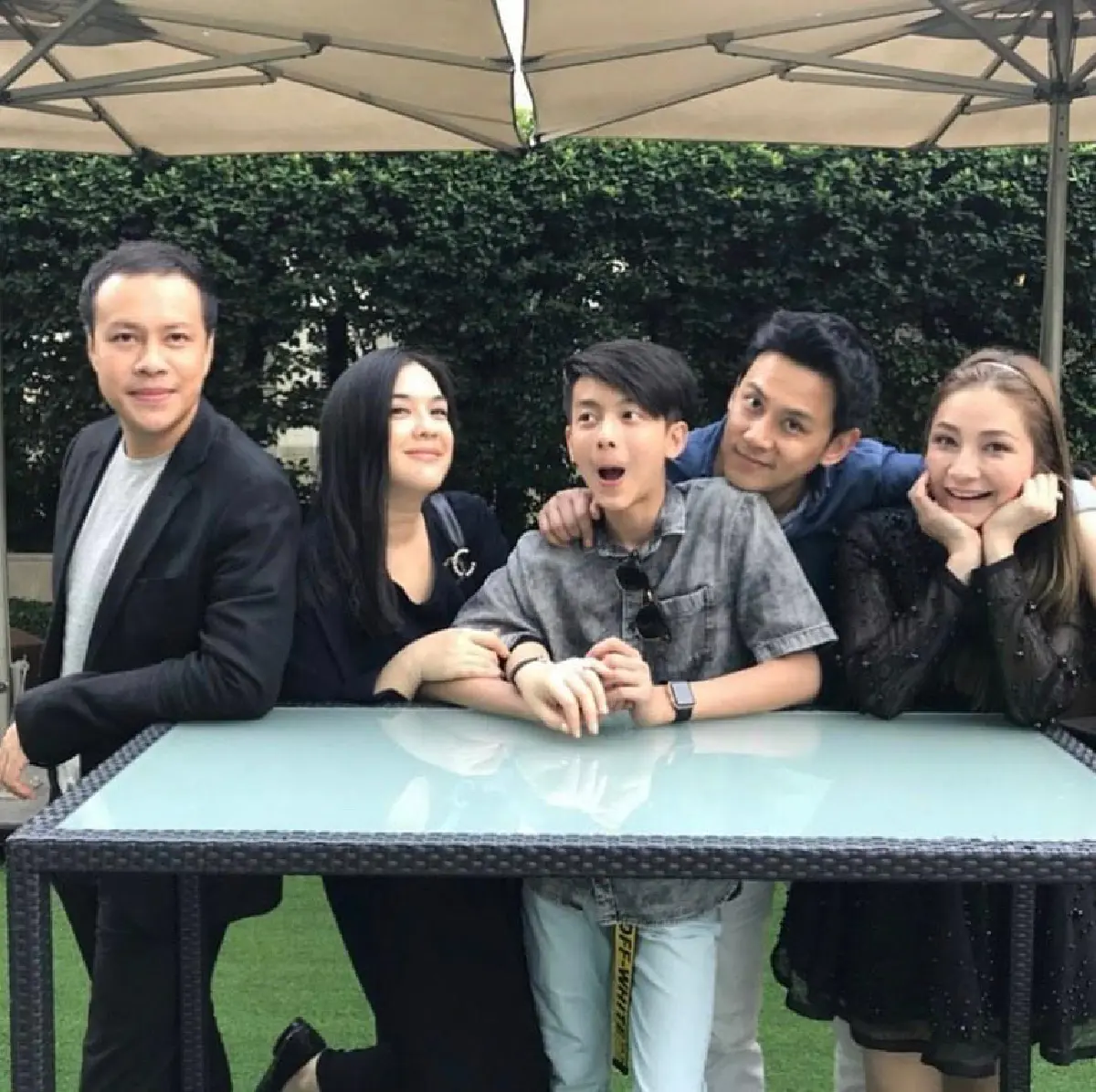 “โบ ชญาดา" ร่วมอวยพร "ฟลุค-นาตาลี" แต่งงาน เป็นครอบครัวเดียวกันแล้ว