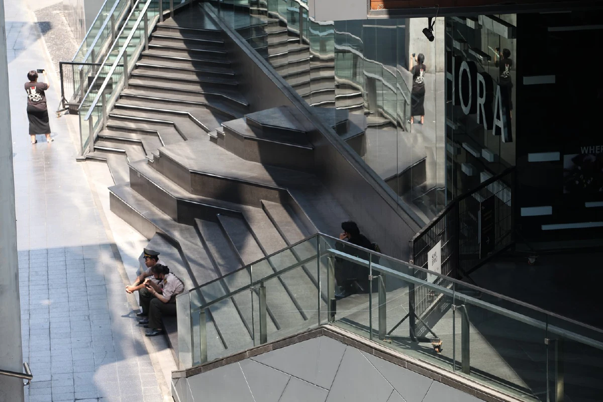 บรรยากาศเงียบเหงาใจกลางกรุงเทพฯในวันที่โควิด-19 ครองเมือง