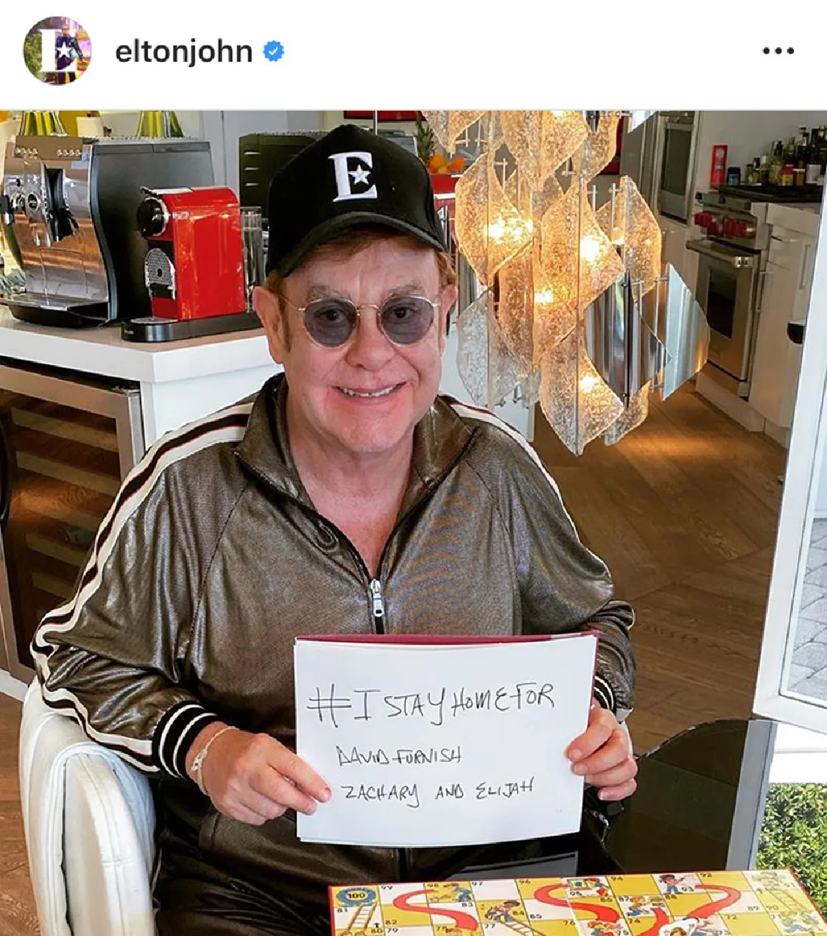 เหล่าคนดังระดับโลกร่วมทำชาเลนจ์ #IStayHomeFor กักตัวอยู่บ้านเพื่อคนที่รัก