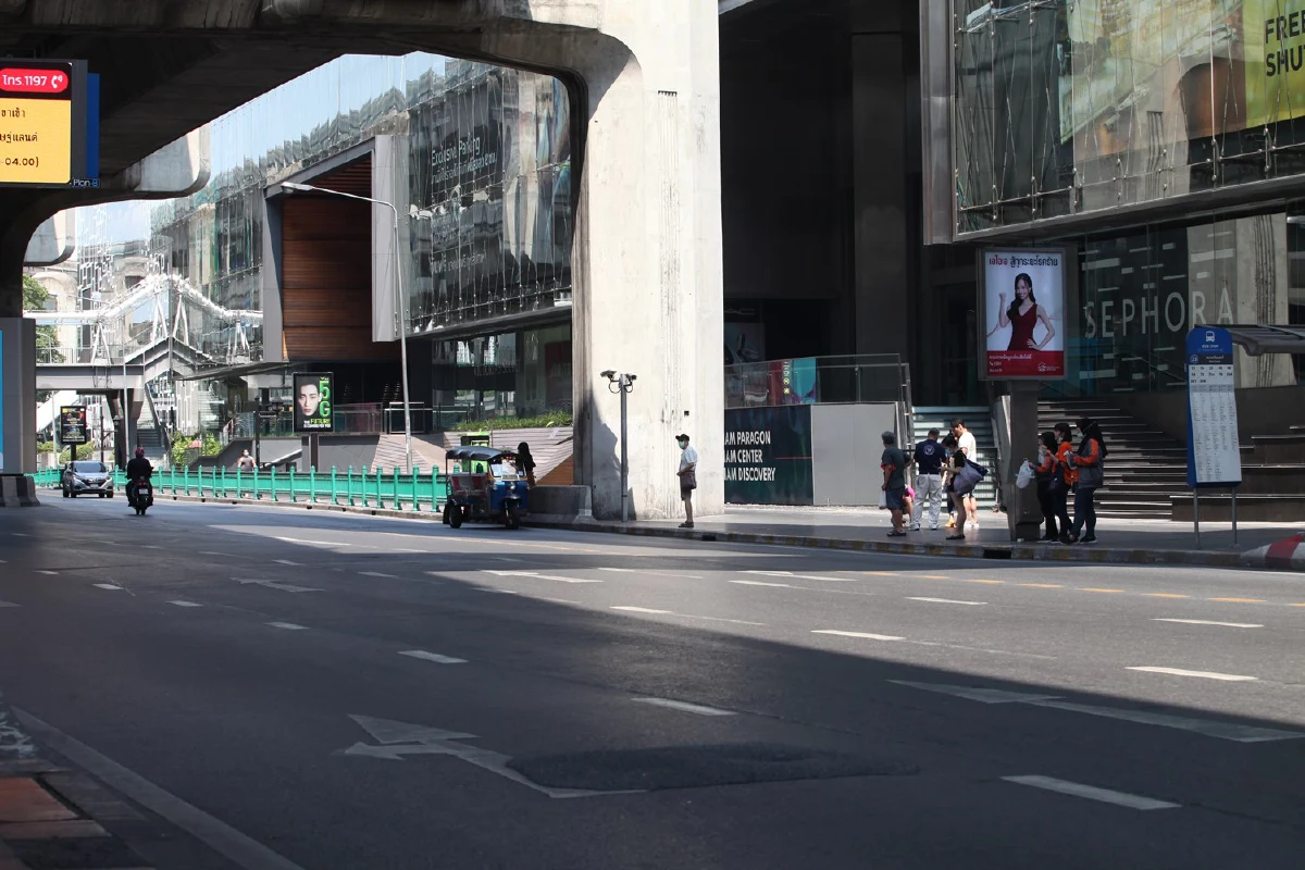 บรรยากาศเงียบเหงาใจกลางกรุงเทพฯในวันที่โควิด-19 ครองเมือง