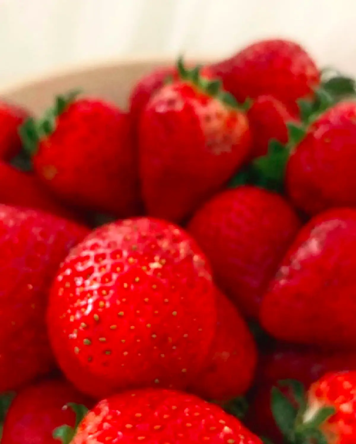 #ฝากไว้ให้คิด “บี น้ำทิพย์” โพสต์รูปสตรอว์เบอร์รี่พร้อมข้อความแซ่บ