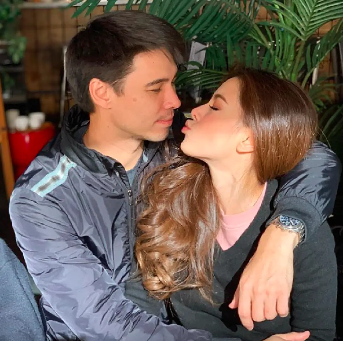  “ลีเดีย-แมทธิว” เผยภาพคู่แรกหลังป่วย COVID-19 ต้องแยกกันรักษา พร้อมอัปเดตอาการ