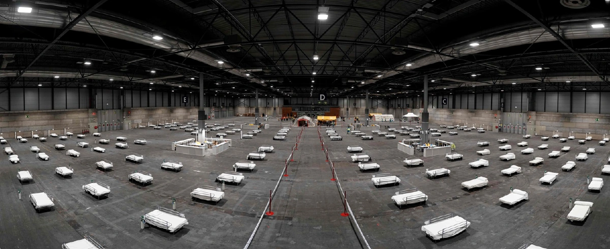 สเปนวิกฤตเปลี่ยนศูนย์ประชุมระดับโลกกลายเป็นโรงพยาบาลสนาม