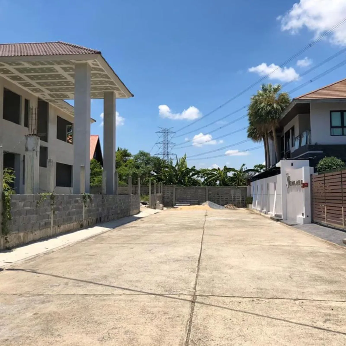 “ต๊ะ วริษฐ์” ขายโครงบ้านหลังโต 14.5 ล้านบาท หลังเปลี่ยนใจไม่อยู่แล้ว