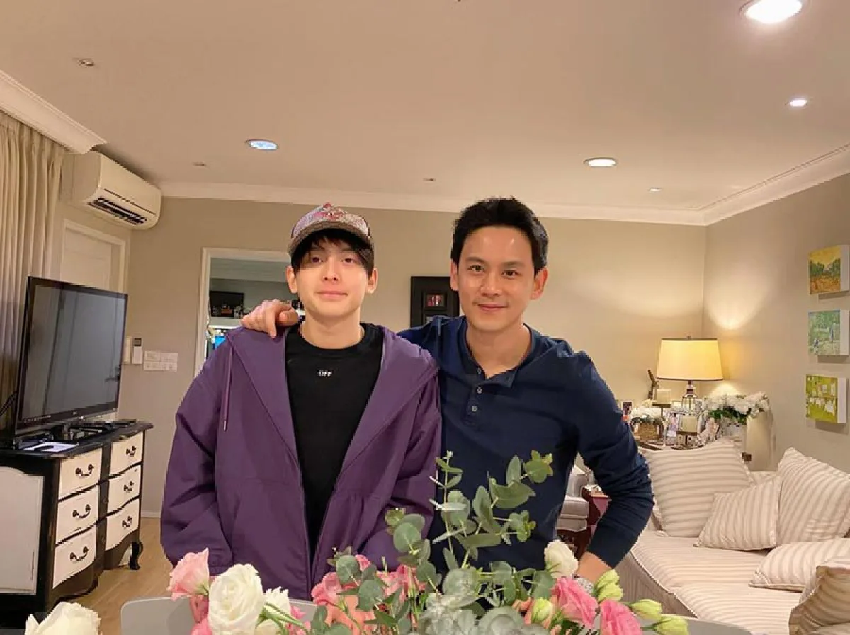 โบ-ฟลุค รวมตัวคนรักจัดปาร์ตี้วันเกิด 17 ปีให้ น้องอชิ ยิ่งโตยิ่งหล่อ