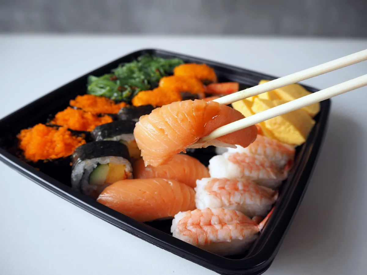 โออิชิ!! อร่อยฟินกับอาหารญี่ปุ่น ปลอดภัยไม่ต้องออกจากบ้าน สั่ง 'โออิชิเดลิเวอรี่'