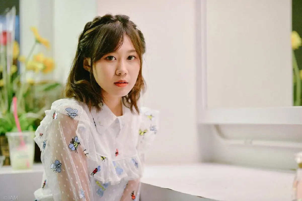 มายด์ BNK48 ถูกสั่งพักงาน 6 เดือน หลังโดนแฉลงรูปคู่ผู้ชาย-ด่าแฟนคลับ