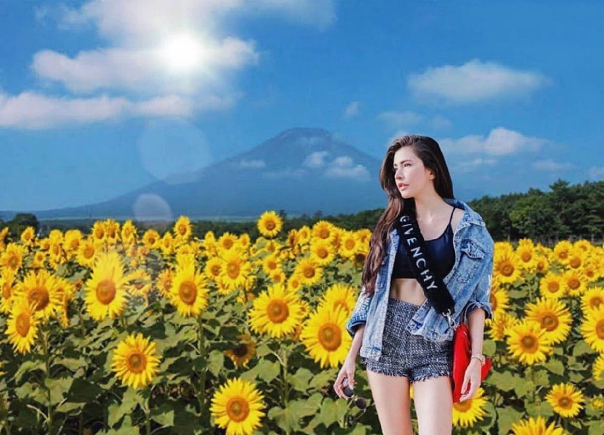 ศรีริต้า เที่ยวรอบโลกแก้เบื่อ..ในช่วงกักตัวอยู่บ้านไม่หวั่นโควิด-19