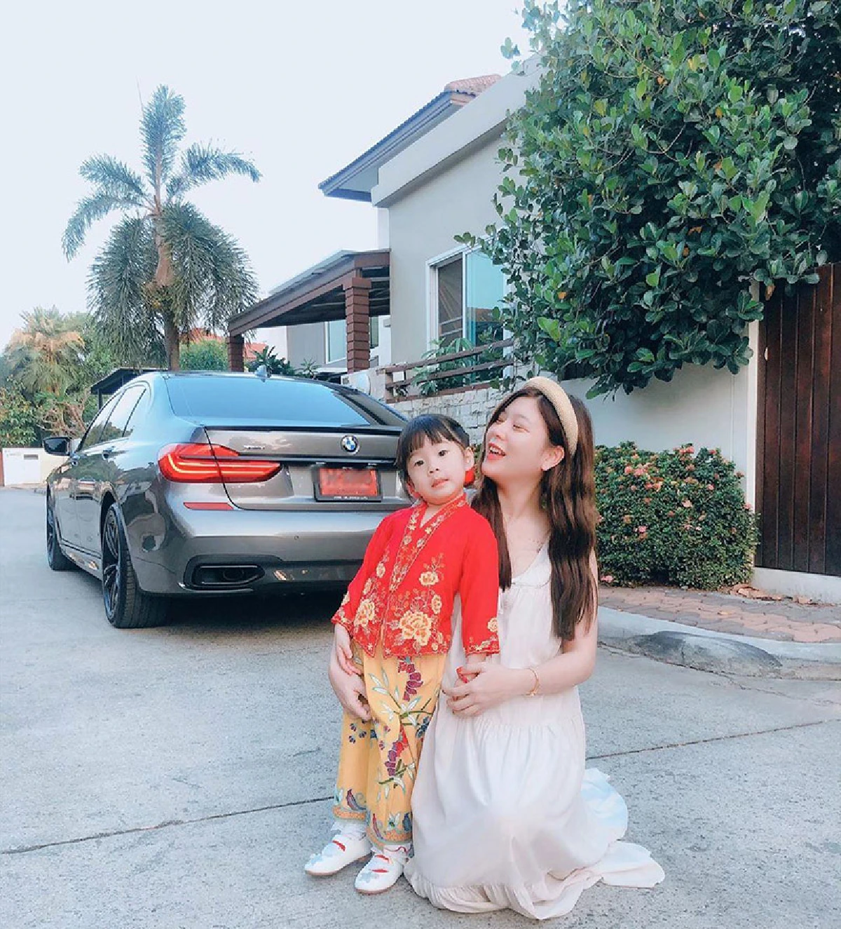 กุ๊บกิ๊บ สุมณทิพย์ อวดท้องโตใกล้คลอด นับถอยหลังเป็นคุณแม่ลูกสอง