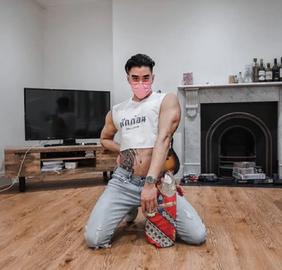 เขื่อน K-Otic อวดลุคแต่ละวันไม่ซ้ำ! คลายเครียดขณะกักตัวอยู่บ้าน