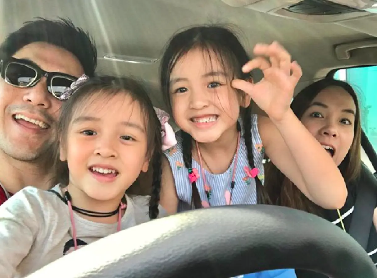 ลูกสาวสวยมาก! “น้องฌารีณ-น้องฌานา” ลูกแฝดวัย 5 ขวบของ “เอ็ม อภินันท์” 