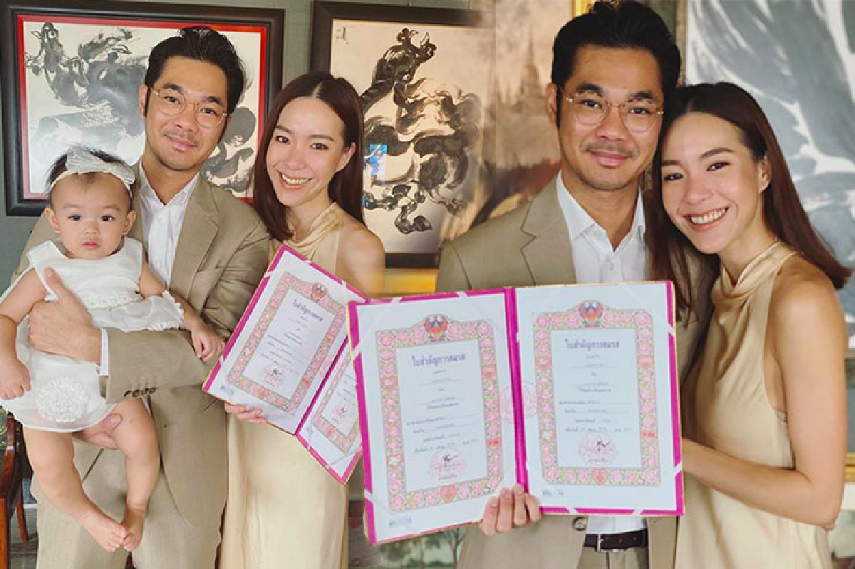 วันพิเศษ! “เนม เก็ทสึโนวา” ควงภรรยา “ป้อ” จดทะเบียนสมรส วันพิเศษ! “เนม เก็ทสึโนวา” ควงภรรยา “ป้อ” จดทะเบียนสมรส