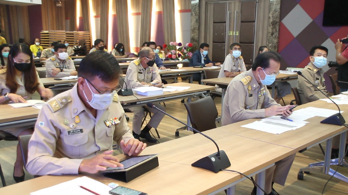 จ่อปิดชายหาดพัทยาห้ามขายเครื่องดื่มแอลกอฮอลล์ในพื้นที่ 