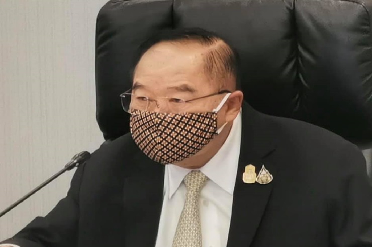 "บิ๊กป้อม"สั่งคุมเข้มสกัดจับยาเสพติด หวั่นมั่วสุมเสพกระจายแพร่เชื้อโควิด "บิ๊กป้อม"สั่งคุมเข้มสกัดจับยาเสพติด หวั่นมั่วสุมเสพกระจายแพร่เชื้อโควิด