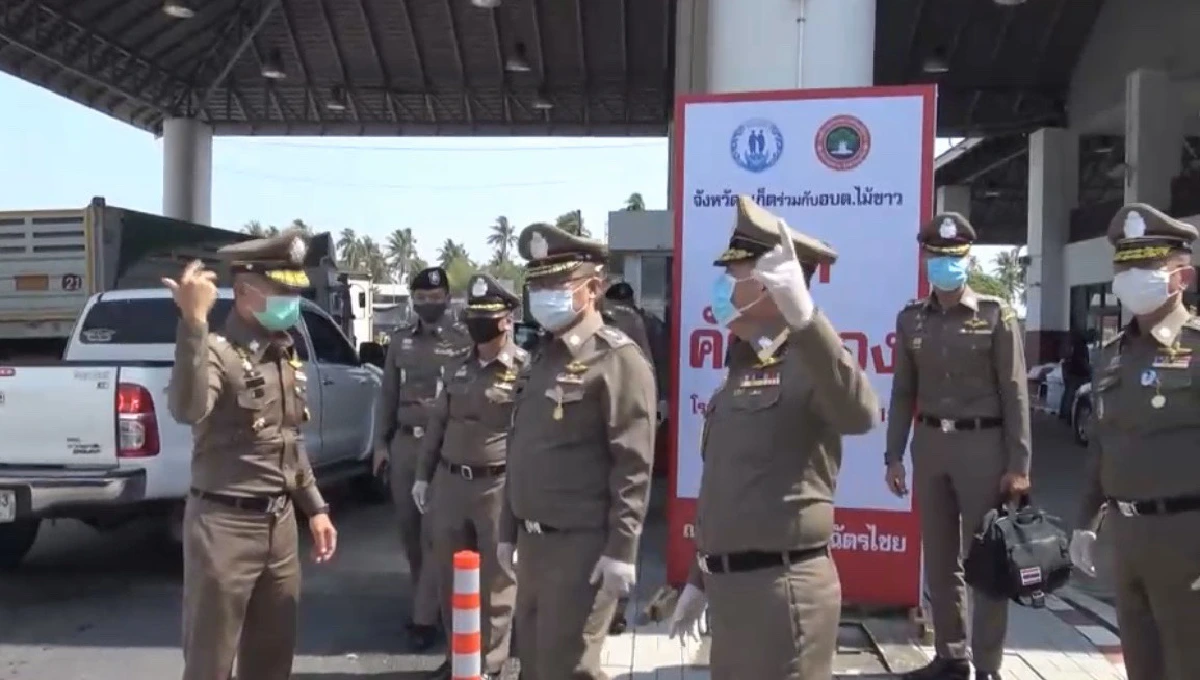 ผบ.ตร.ตรวจภูเก็ตหลังประกาศปิดเกาะแนะใช้มาตรเบาหาหนักกับผู้ฝ่าฝืน