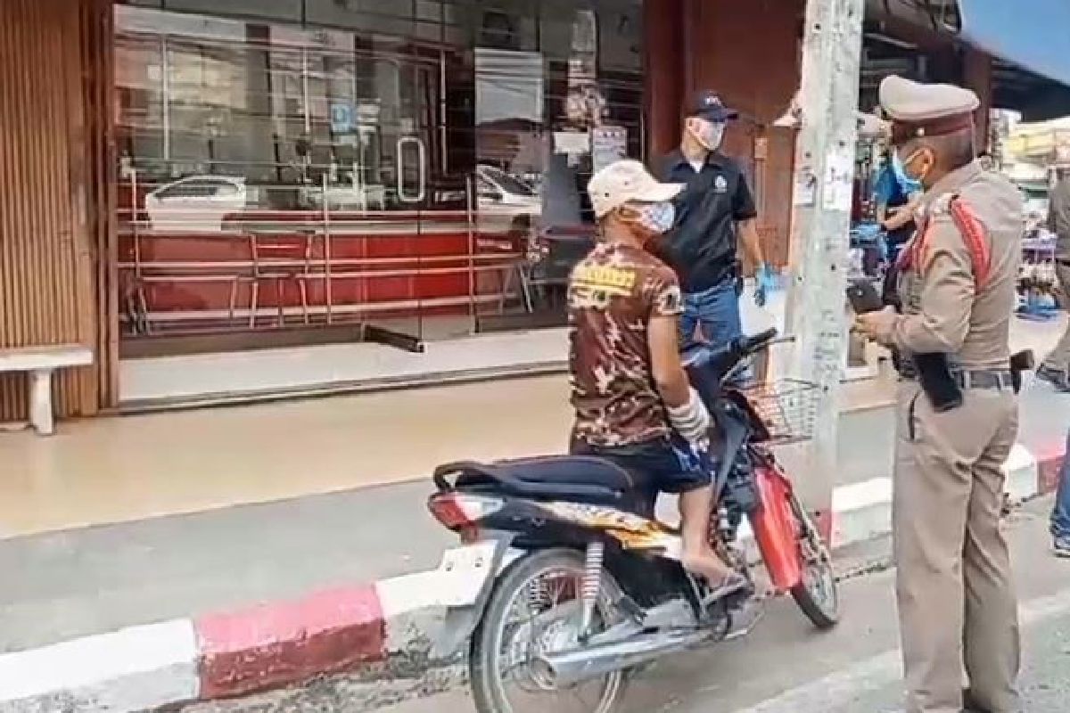 เตือนภัยมิจฉาชีพ!ฉวยโอกาสโควิด-19ระบาดใช้แมสก์ปิดหน้าชิงทรัพย์ เตือนภัยมิจฉาชีพ!ฉวยโอกาสโควิด-19ระบาดใช้แมสก์ปิดหน้าชิงทรัพย์