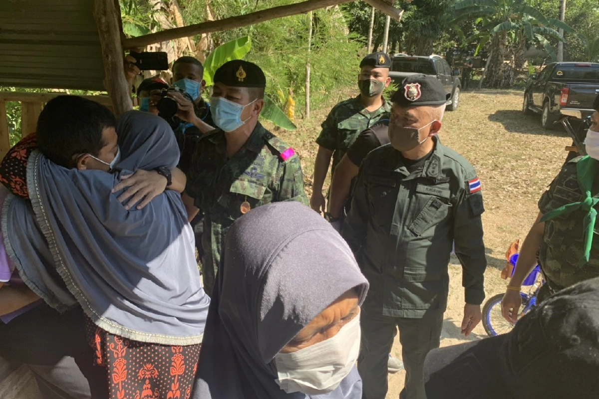 เจ้าหน้าที่สนธิกำลังจับผู้ต้องหาลอบวางระเบิดกทม.เมื่อปี62