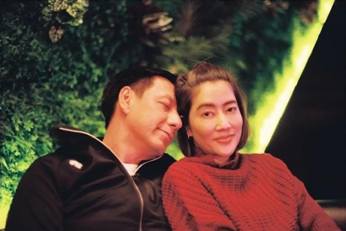 เจี๊ยบ โสภิตนภา โชว์หวานย้อนวันวาน ในวันครบรอบแต่งงาน 17 ปี