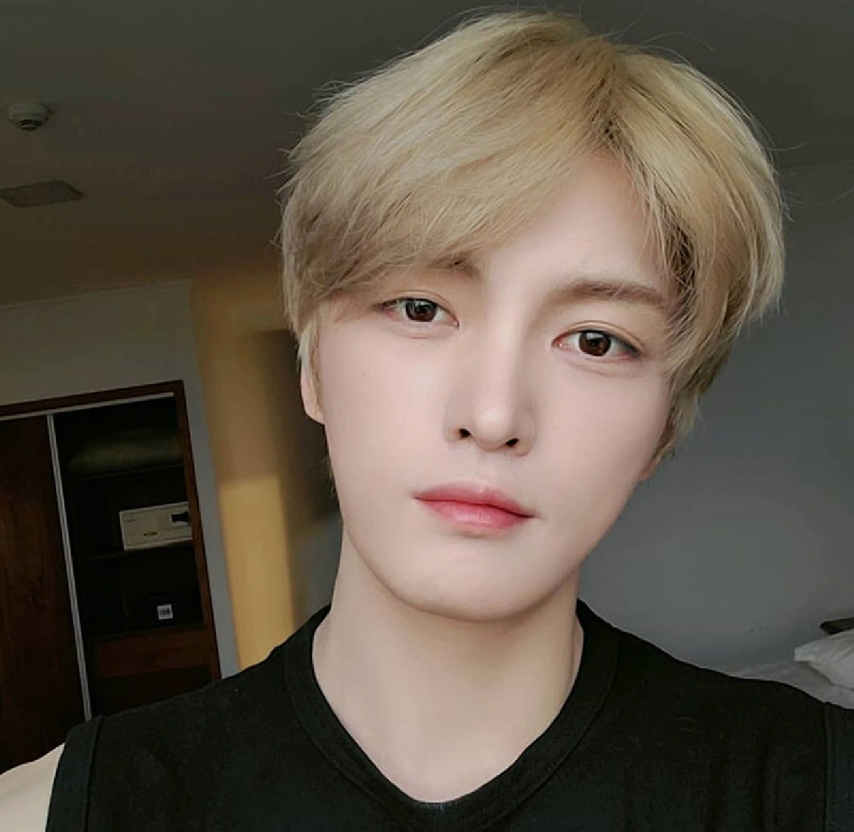 เล่นไม่เข้าเรื่อง! คิมแจจุง แกล้งโพสต์ป่วยโควิด-19 จ่อเจอโทษจำคุก 5 ปีปรับ 10 ล้านวอน