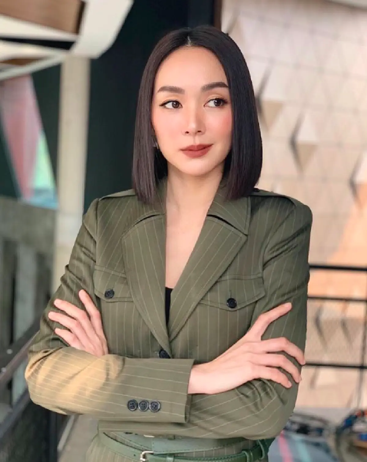 “โฟร์” ตัดสินใจประกาศปิดร้านดอกไม้ชั่วคราว ทนพิษโควิด-19ไม่ไหว