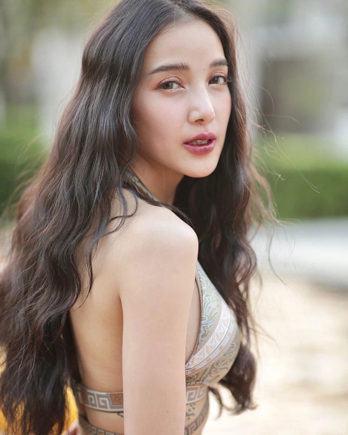 แพท ณปภา รัวไลค์ถูกใจความเห็นชาวเน็ต "ครอบครัวไม่ดูแลยังประจานอดีตภรรยา"