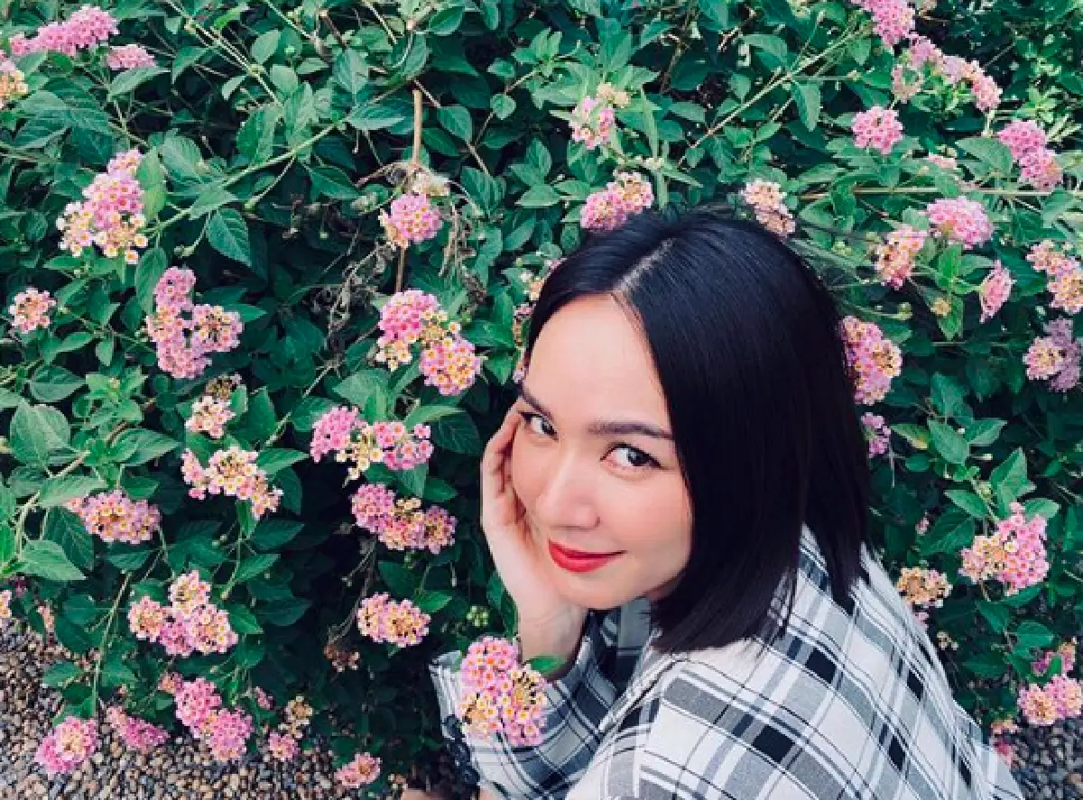 “โฟร์” ตัดสินใจประกาศปิดร้านดอกไม้ชั่วคราว ทนพิษโควิด-19ไม่ไหว