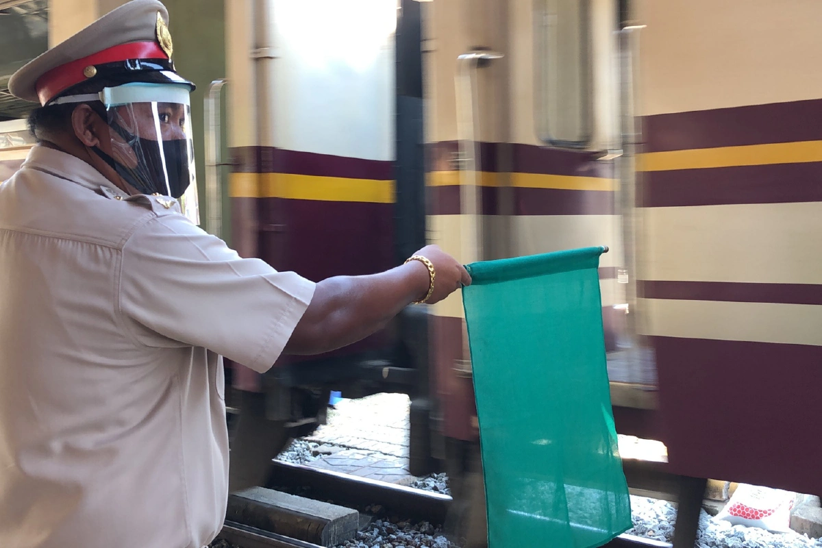 กักตัวกู้ภัยฮีโร่-จนท.ทับสะแกย้ายศพชายชาวนราฯติดโควิด-19