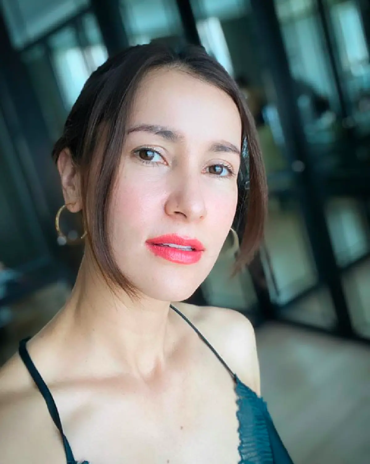 “แอน ทองประสม” เขียนไปรษณียบัตร..ส่งให้กำลังใจให้ทีมแพทย์-พยาบาลสู้โควิด-19