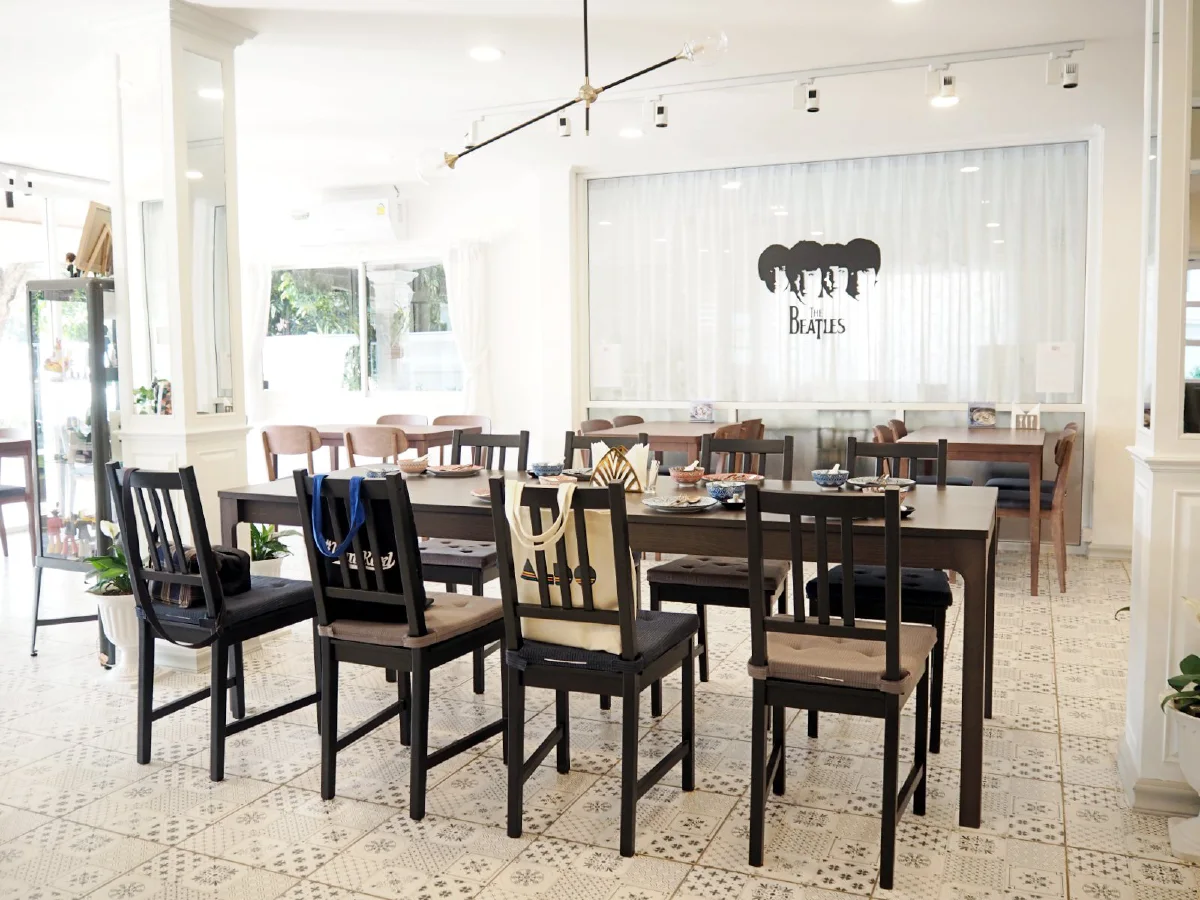 Glass Onion Seafood & Grill ยุโรป จีน ไทย จะเมนูไหนก็อร่อย