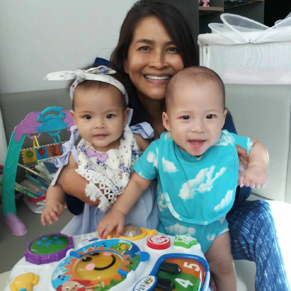 ถึงกับน้ำตาซึม “แม่เหน่ง" สุดภูมิใจได้เป็นแม่ยาย "ป๊อก ภัสสรกรณ์"