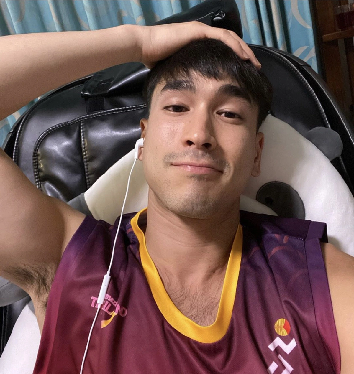 แม่แก้ว ลงมือตัดผมให้ ณเดชน์ หล่อใสเหมือนเป็นละอ่อนอีกครั้ง (คลิป)