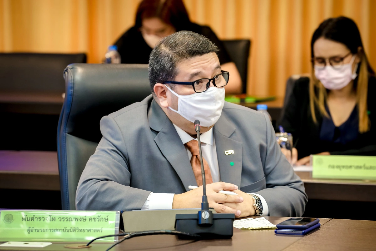 "สมศักดิ์"สั่งหากำไลEMเน้นถูกดีทันสมัยช่วยสังคมกักตัวผู้ติดเชื้อโควิด