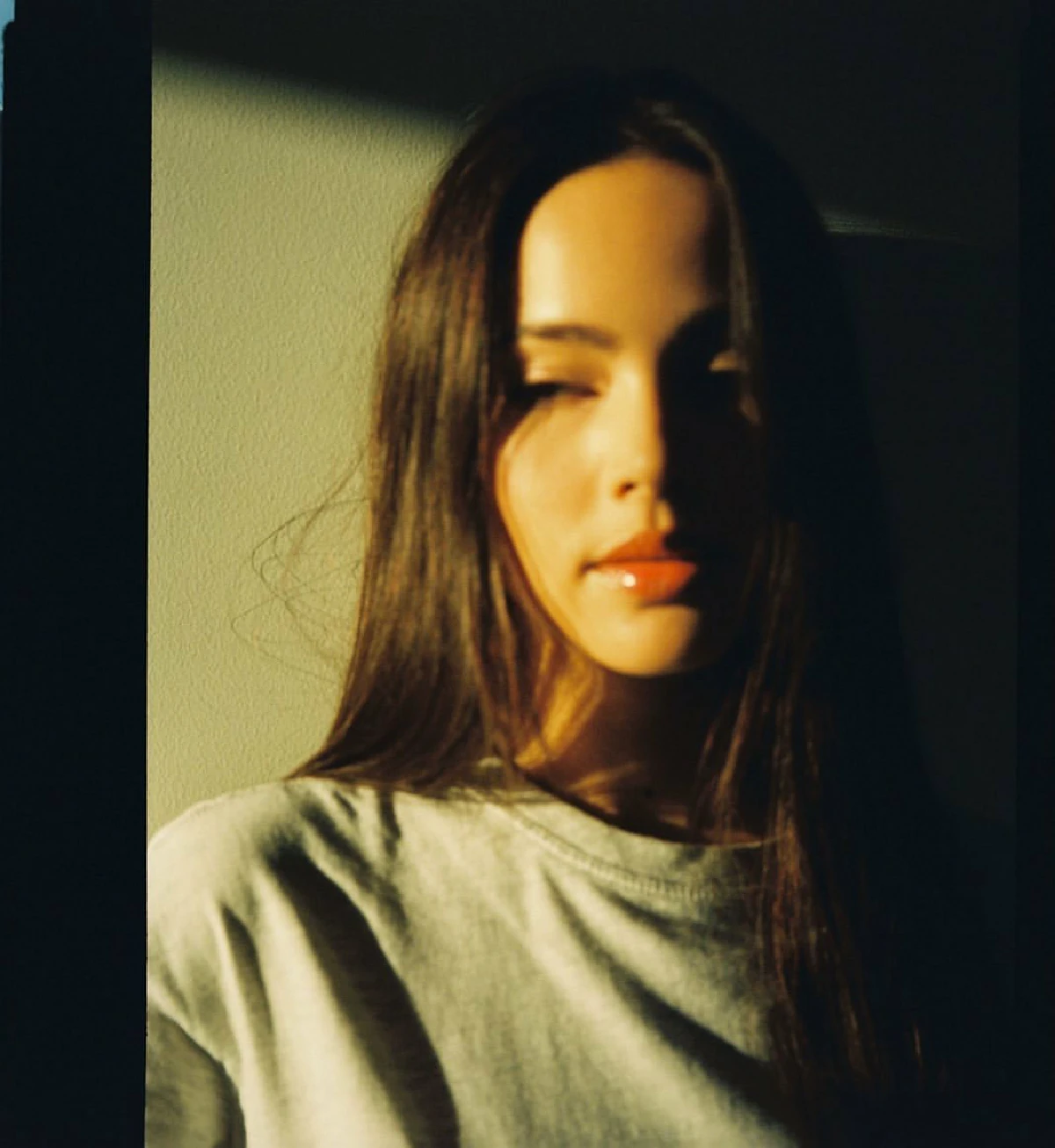 ญาญ่า หวานไม่กั๊ก! ส่งความคิดถึงให้ ณเดชน์ กลางไอจี