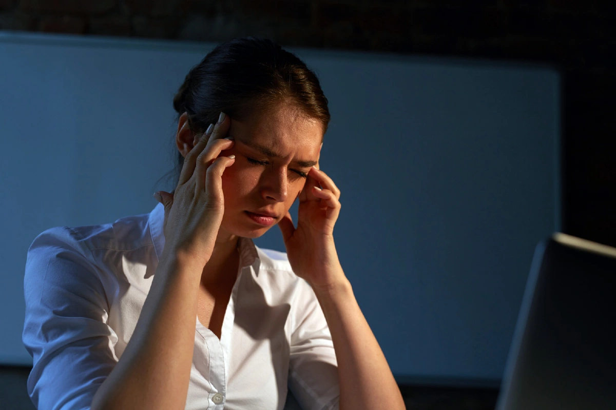 สัญญาณร้าย 'ไมเกรน' อาการอันตรายที่ต้องรักษามากกว่าพึ่งยาแก้ปวด