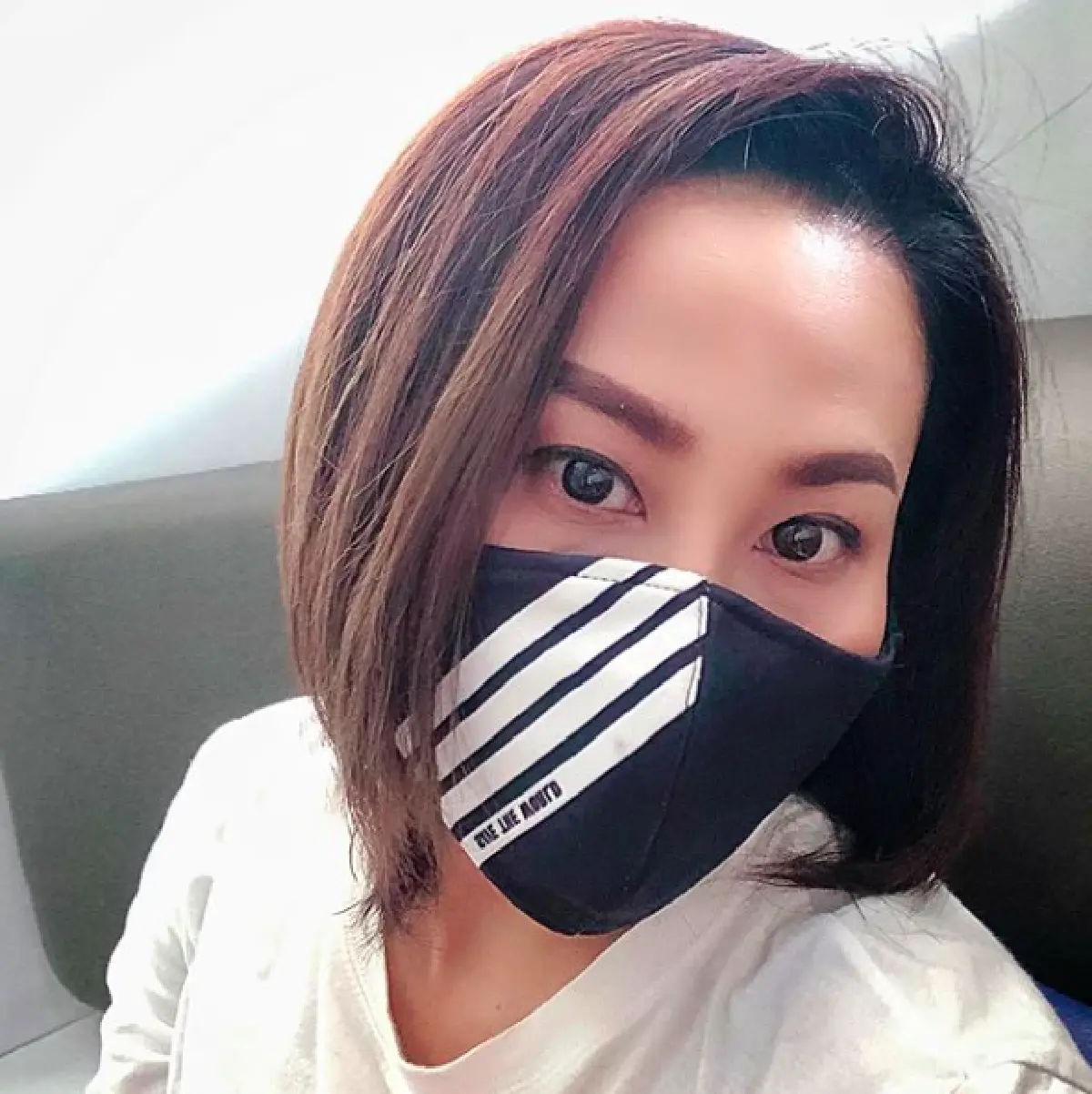 “ลาล่า อาร์สยาม" อวดภาพน่ารัก "เล็ก เจษฎา" เป็นช่างตัดผมส่วนตัวให้