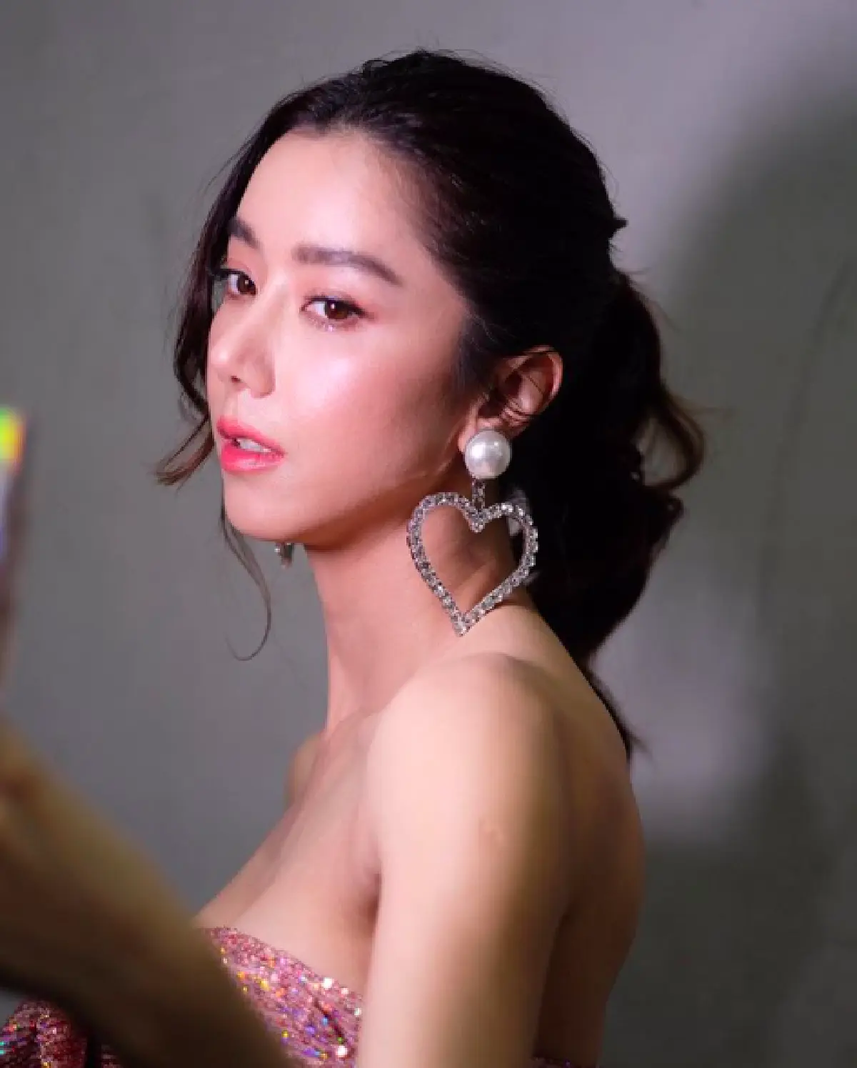  “ไอซ์” หลังเห็นคลิป “ชมพู่” คัฟเวอร์ในละครดอกส้มสีทอง