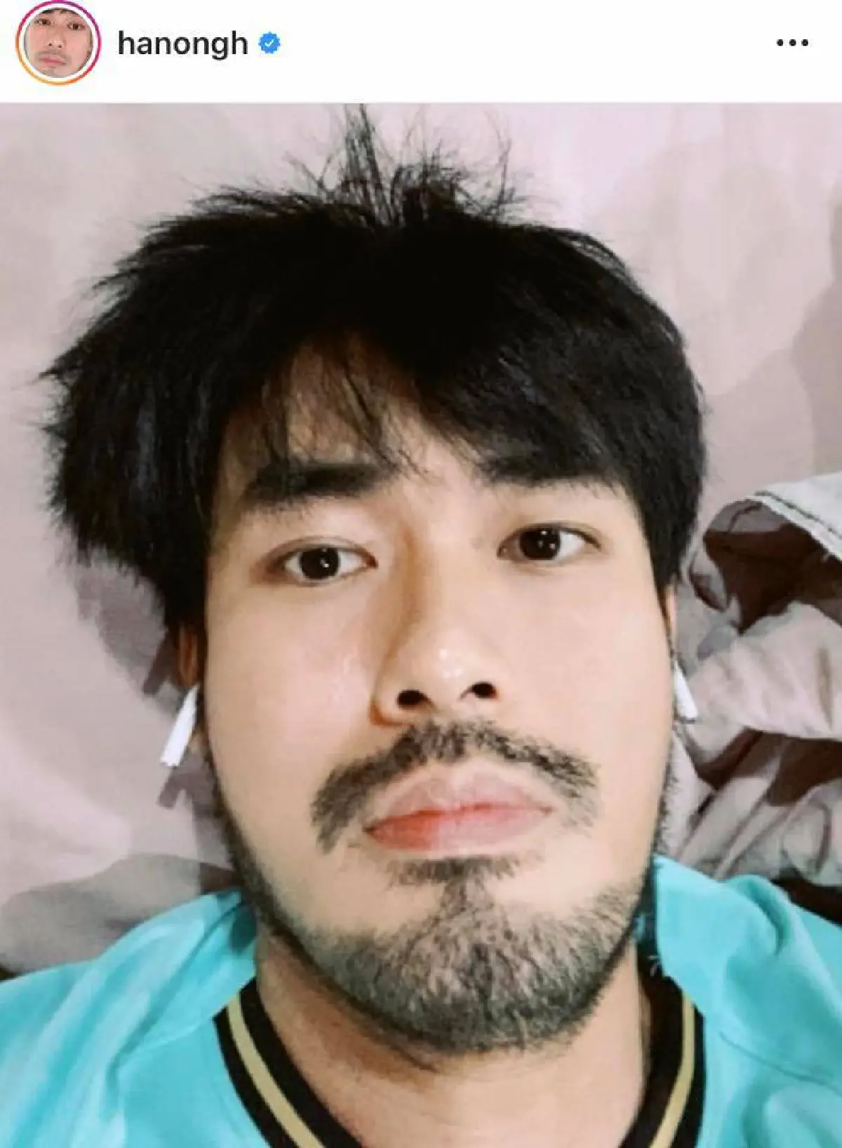 หล่อเท่ไปอีกลุค 15 ภาพดาราหนุ่มซุปตาร์..เก็บตัวอยู่บ้านปล่อยเซอร์ไว้หนวดเครา