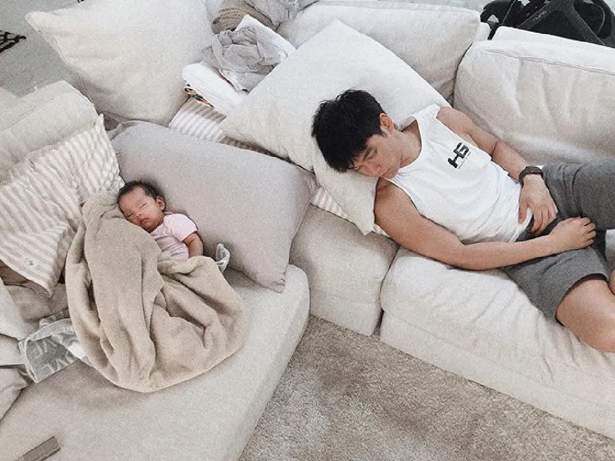 เจนี่-มิกกี้ พากันฟิตหุ่นพร้อม น้องโนล่า อวดความน่ารักยกครอบครัว (คลิป)