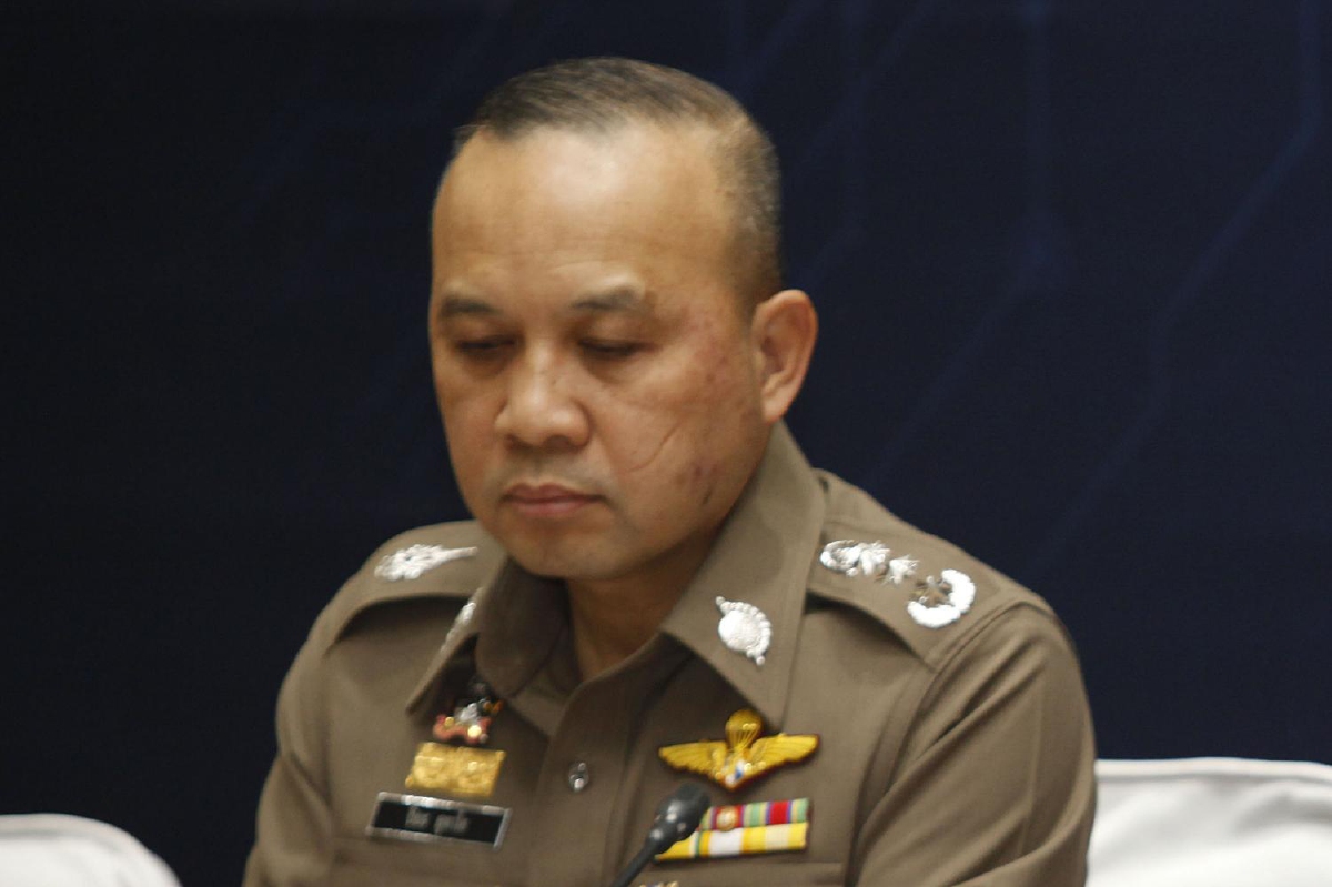 สตช.ขออภัยตั้งด่านเคอร์ฟิวค้นพยาบาลเหตุสื่อสารไม่ตรงกัน สตช.ขออภัยตั้งด่านเคอร์ฟิวค้นพยาบาลเหตุสื่อสารไม่ตรงกัน