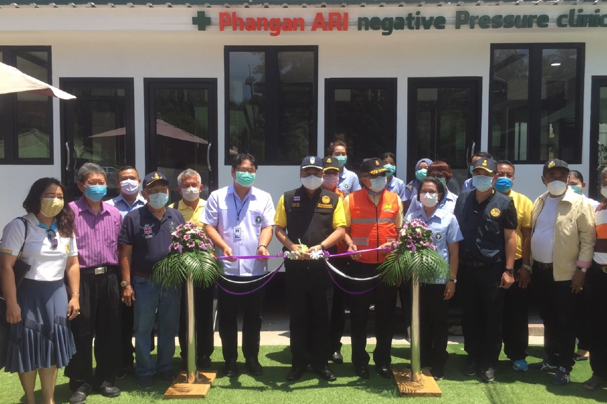 ร.พ.เกาะพงันสร้างห้องตรวจโควิดใช้เอง รักษาผู้ป่วยหายเป็นผลสำเร็จ