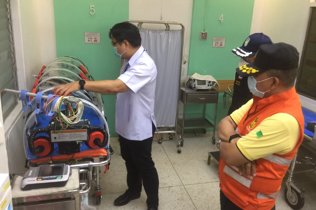 ร.พ.เกาะพงันสร้างห้องตรวจโควิดใช้เอง รักษาผู้ป่วยหายเป็นผลสำเร็จ