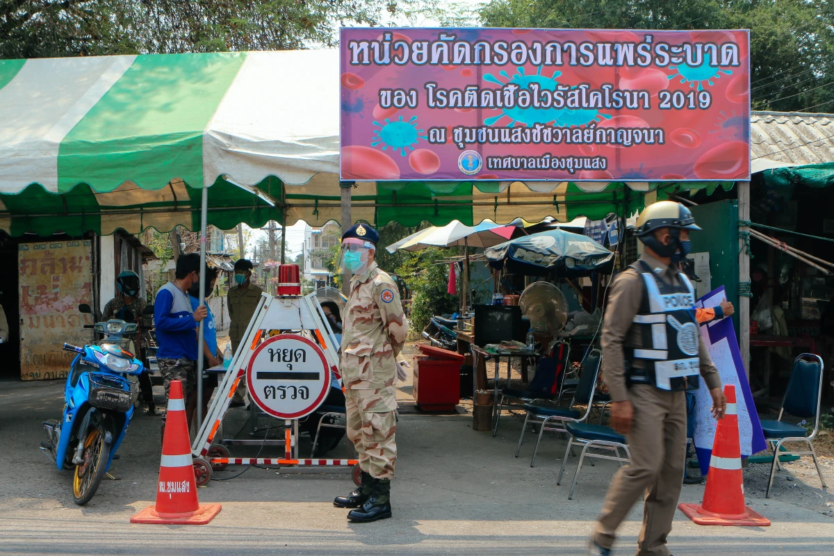 สั่งปิดชุมชนใหญ่ในเทศบาลชุมแสงหลังพบพ่อแม่ลูกติดโควิด 3 รายรวด