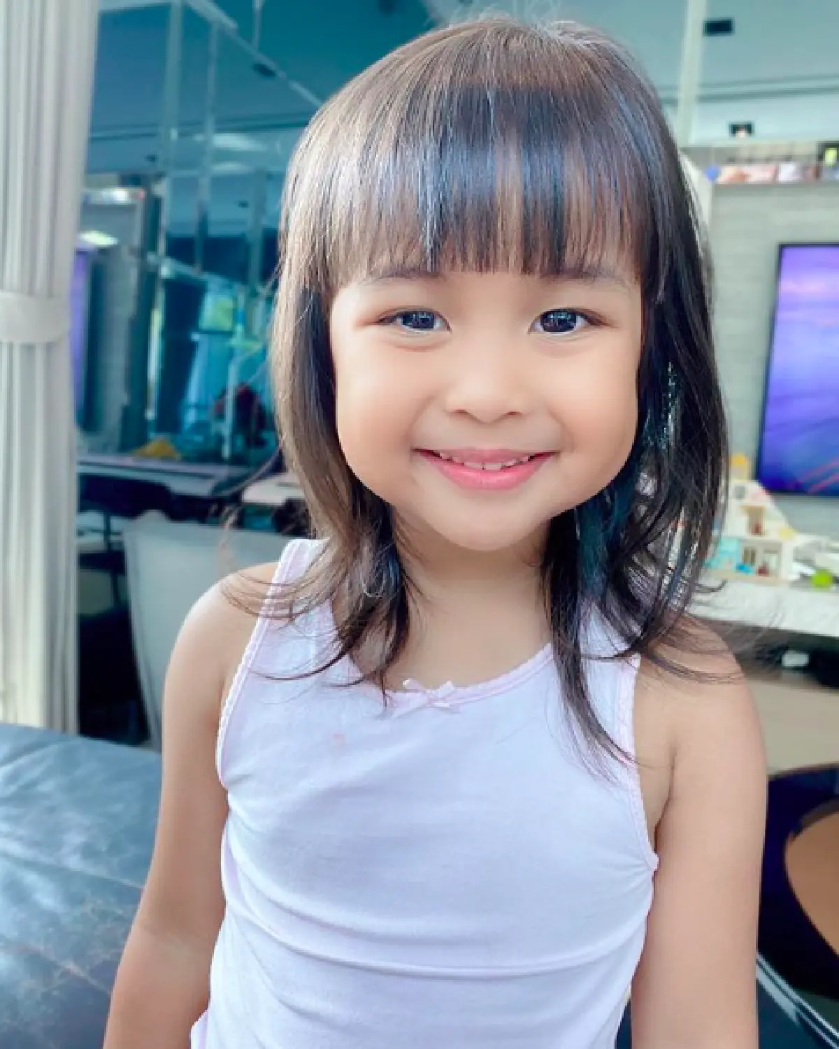 "น้องเจ้าขา" ฉายแววแฟชั่นนิสต้า ขอตามเทรนด์จับหมอนทำชุดหรู