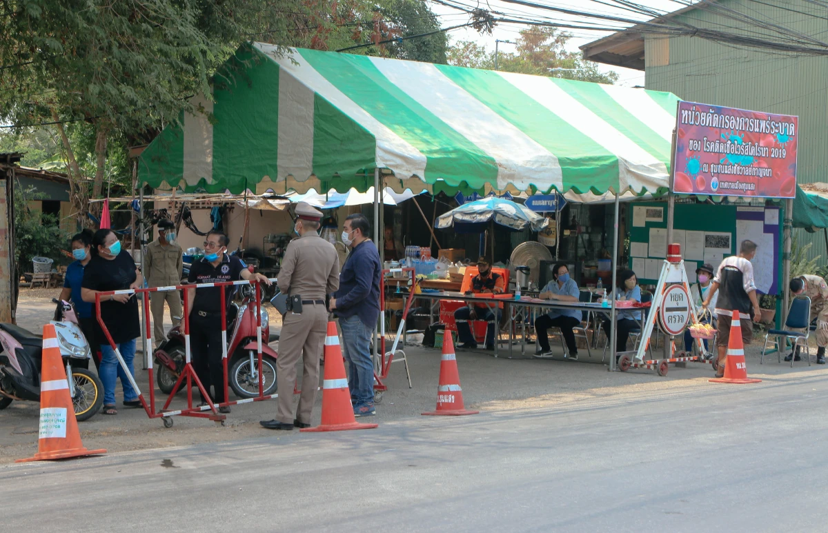 สั่งปิดชุมชนใหญ่ในเทศบาลชุมแสงหลังพบพ่อแม่ลูกติดโควิด 3 รายรวด
