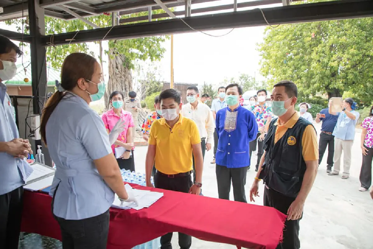 สุโขทัยมีมติให้ทุกคนใส่หน้ากากอนามัยทุกครั้งที่ออกจากบ้าน